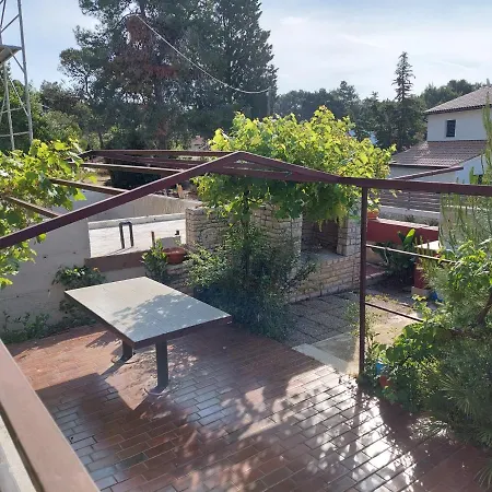 Garden Apartament Premantura