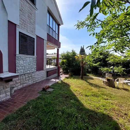 Apartment Garden *